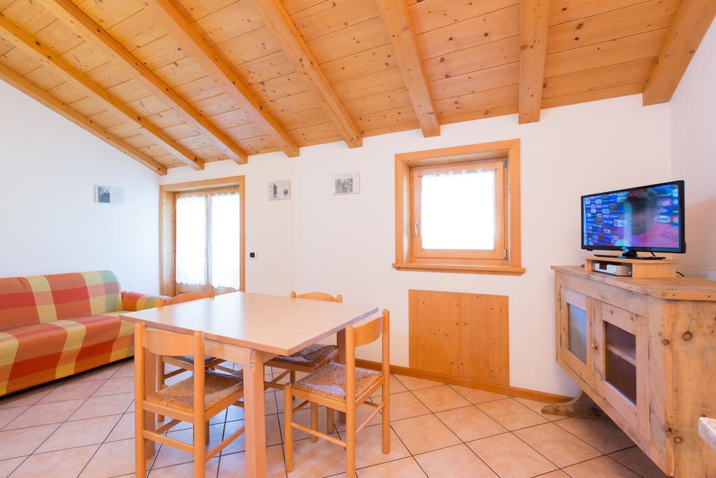 Bait Del Pont Aparthotel Livigno Exterior photo