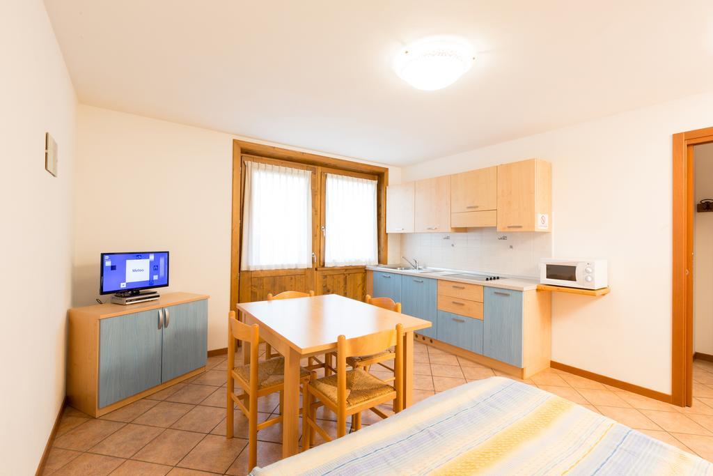 Bait Del Pont Aparthotel Livigno Exterior photo
