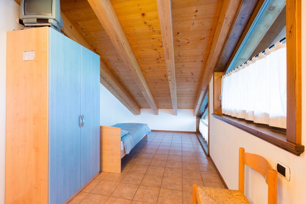 Bait Del Pont Aparthotel Livigno Exterior photo