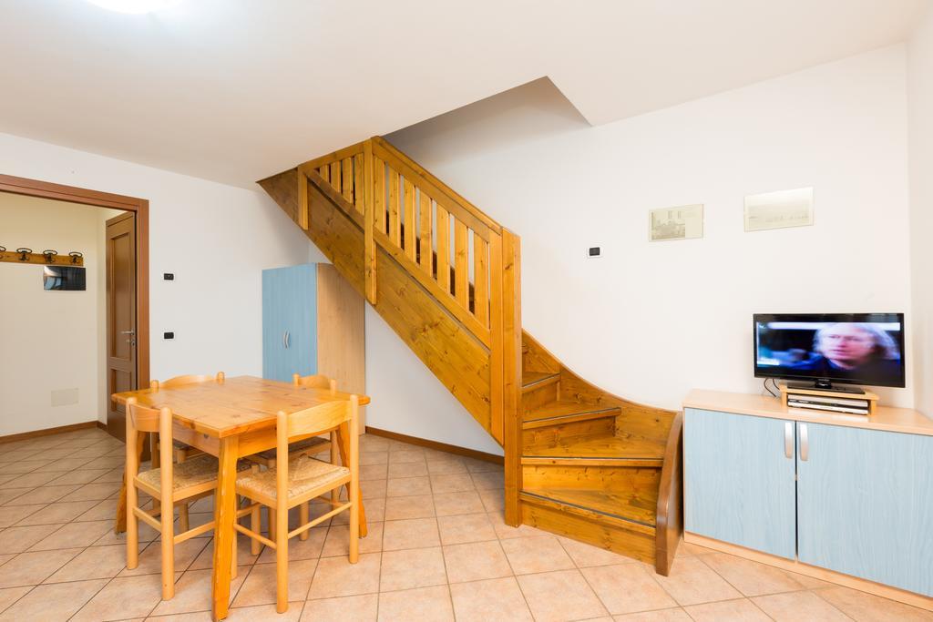 Bait Del Pont Aparthotel Livigno Exterior photo
